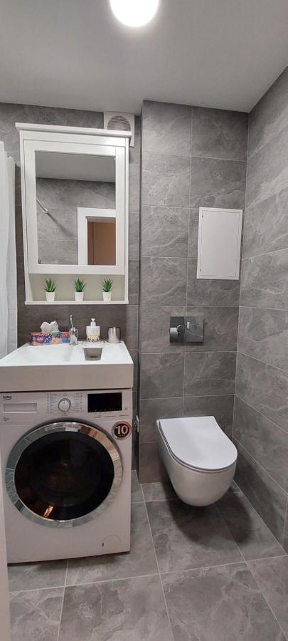 Diva Contactless Check In & Out Apartman Šiauliai Kültér fotó