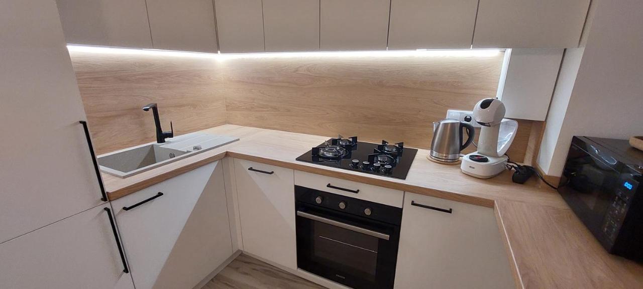 Diva Contactless Check In & Out Apartman Šiauliai Kültér fotó